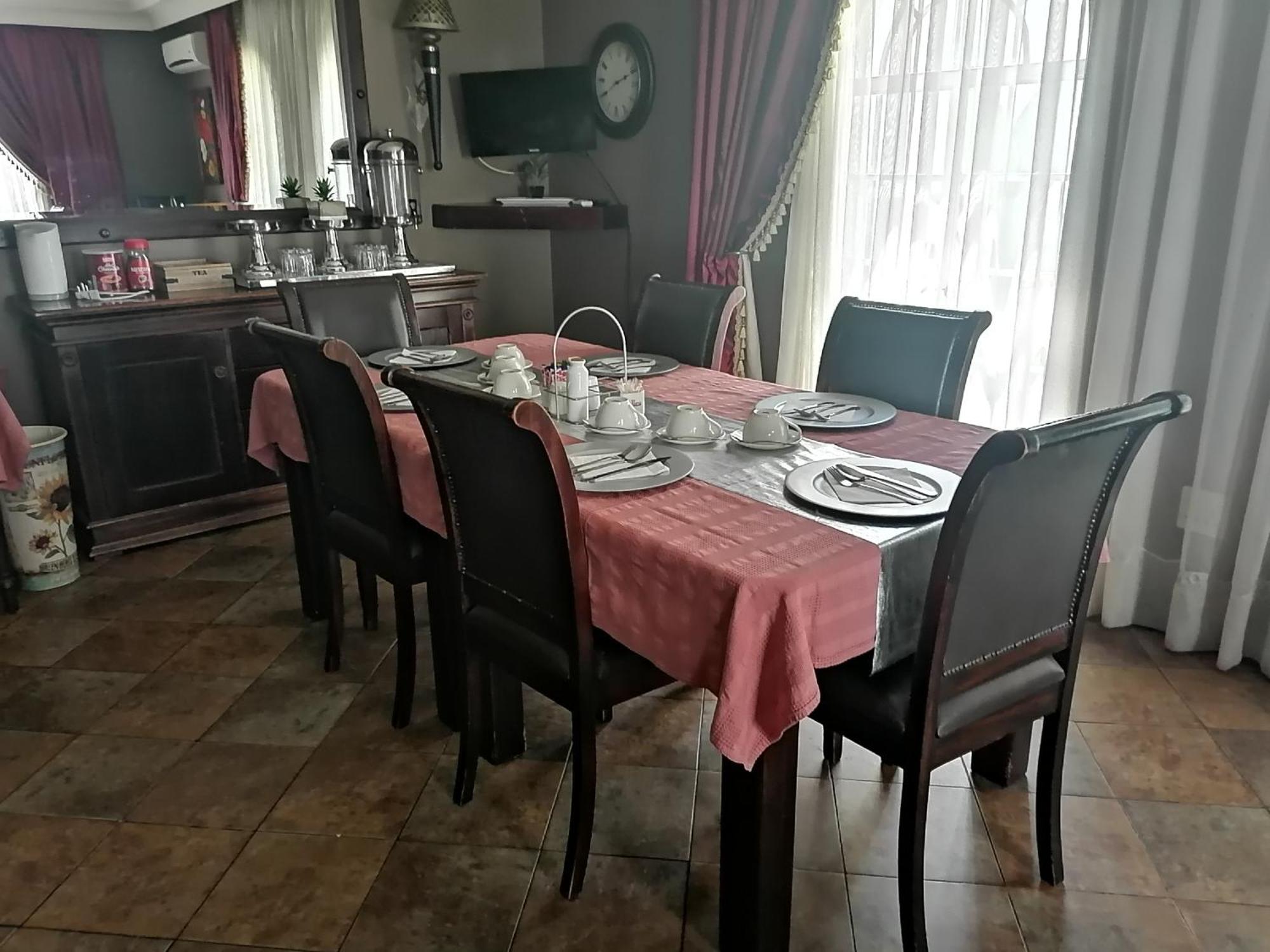Casa Grande Guest Lodge Brits Esterno foto