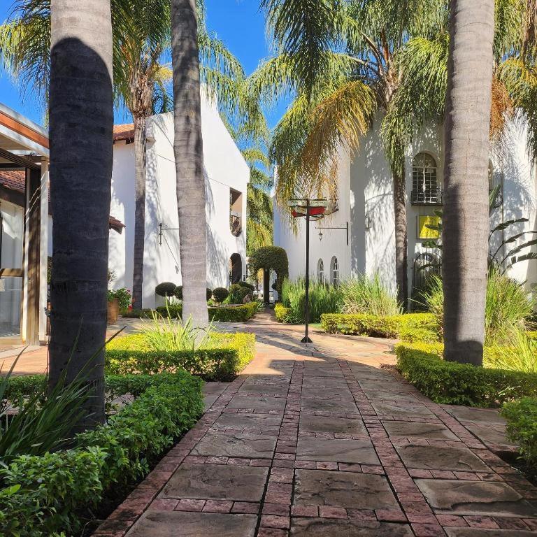 Casa Grande Guest Lodge Brits Esterno foto