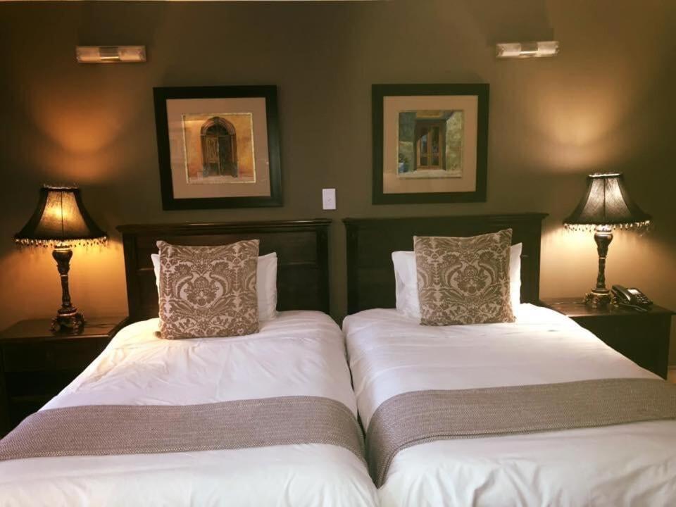 Casa Grande Guest Lodge Brits Esterno foto